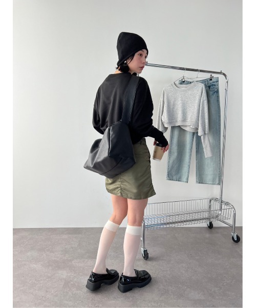 hanne ダークグレー クロップドフーディ ワイドパンツ セットアップ hanne ダークグレー クロップドフーディ ワイドパンツ セットアップ