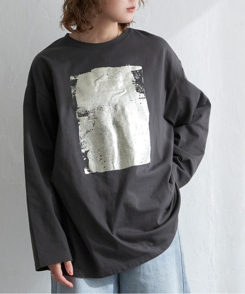 notch.（ノッチ）の「箔プリントロンＴ（Tシャツ/カットソー・レディース・オフホワイト/チャコールグレー・M）」の14枚目の写真