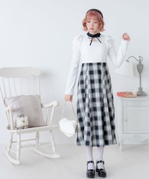 デコルテオープンクラシカルワンピース
