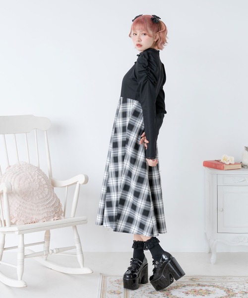 DearMyLoveRose(ディアマイラブローズ)の「デコルテオープンクラシカルワンピース(ワンピース・レディース・ホワイト/ブラック/ブルー・MEDIUM/XX-LARGE/X-LARGE/LARGE)」の13枚目の写真