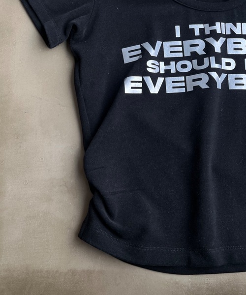 SHAGGIE（シャギー）の「サイドシャーリングUネックTeeシャツ（Tシャツ/カットソー・レディース・ブラック/ホワイト/イエロー/ライトブルー・FREE）」の12枚目の写真