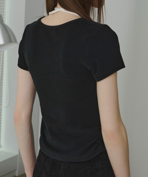 SHAGGIE（シャギー）の「サイドシャーリングUネックTeeシャツ（Tシャツ/カットソー・レディース・ブラック/ホワイト/イエロー/ライトブルー・FREE）」の16枚目の写真