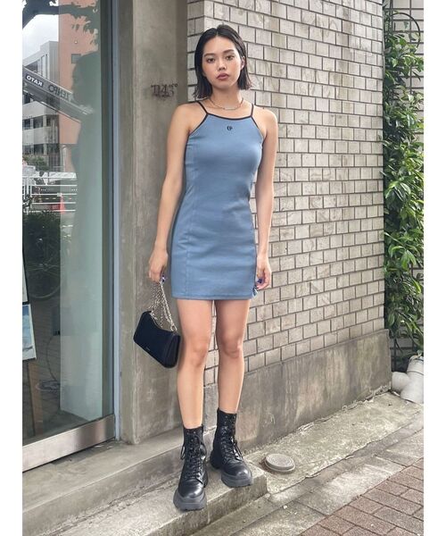 EVRIS（エヴリス）の「ワンポイントバイカラーミニワンピース（ワンピース・レディース・グレー/ブラック/ブルー・SMALL/MEDIUM）」の21枚目の写真