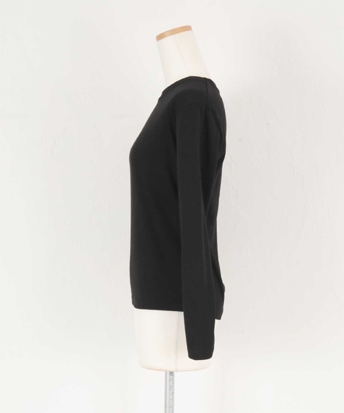 titivate(ティティベイト)の「ベーシックロングスリーブTシャツ(Tシャツ/カットソー・レディース・オフホワイト/ブラック・FREE)」の13枚目の写真