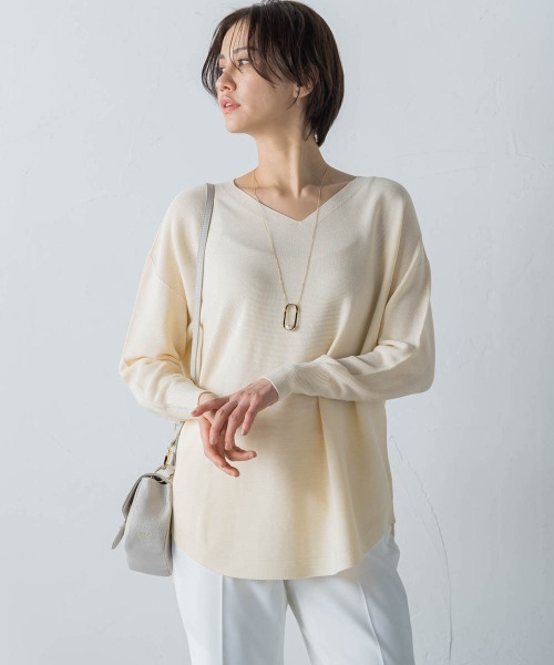 LAUTREAMONT（ロートレアモン）の「【洗える】ホールガーメントVネックニットプルオーバー（ニット/セーター・レディース・ベージュ/イエロー/ホワイト・9号）」の7枚目の写真