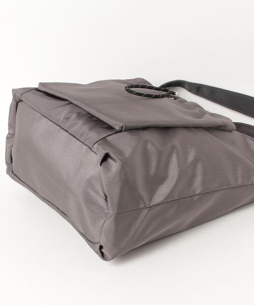 Legato Largo（レガートラルゴ）の「Legato Largo / ドロストバック　Ａ４ショルダー / LI-E1625（ショルダーバッグ・レディース・ブラック/アイボリー/グレー/ベージュ/ミント・ONESIZE）」の7枚目の写真