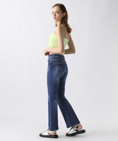FOREVER 21(フォーエバー トゥエンティーワン)の「【2024SS】フレアデニム2(デニムパンツ・レディース・ブルー/ライトブルー・LARGE/MEDIUM/SMALL)」の3枚目の写真