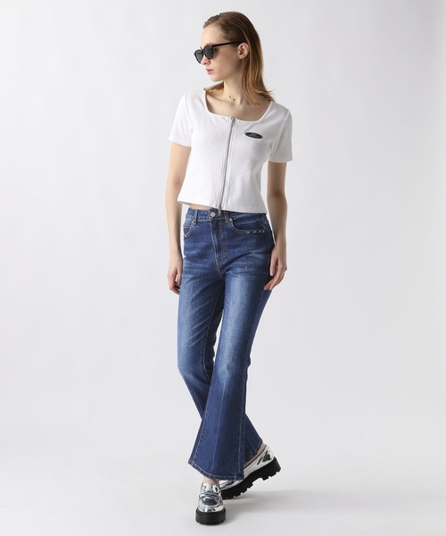 FOREVER 21(フォーエバー トゥエンティーワン)の「【2024SS】フレアデニム2(デニムパンツ・レディース・ブルー/ライトブルー・LARGE/MEDIUM/SMALL)」の13枚目の写真