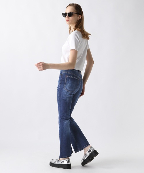 FOREVER 21(フォーエバー トゥエンティーワン)の「【2024SS】フレアデニム2(デニムパンツ・レディース・ブルー/ライトブルー・LARGE/MEDIUM/SMALL)」の14枚目の写真