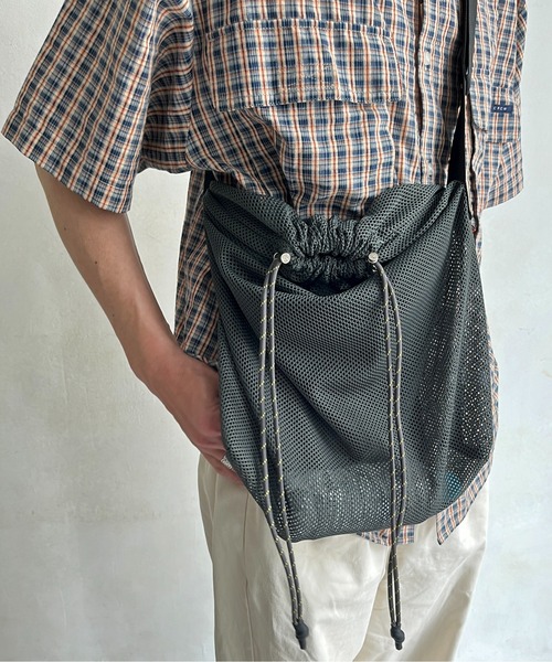 CPCM（シーピーシーエム）の「メッシュショルダーバッグ（トートバッグ・メンズ・ブラック/カーキ/ブルー・FREE）」の3枚目の写真