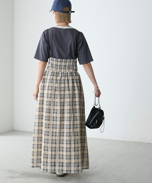 forksy.(フォルクシー)の「【forksy.】セットアップ対応 サッカーチェック柄シャーリングキャミワンピース(ワンピース・レディース・パープル系その他/レッド系その他/ベージュ系その他/ネイビー系1・FREE)」の16枚目の写真