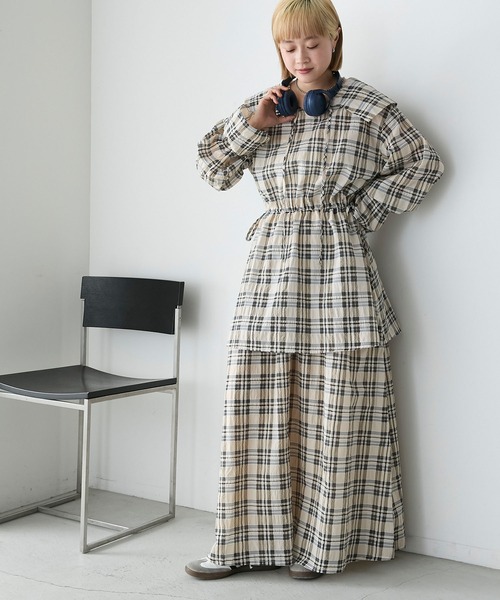 forksy.(フォルクシー)の「【forksy.】セットアップ対応 サッカーチェック柄シャーリングキャミワンピース(ワンピース・レディース・パープル系その他/レッド系その他/ベージュ系その他/ネイビー系1・FREE)」の22枚目の写真