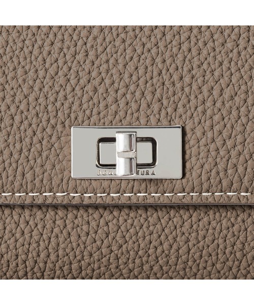 セール】ベアトリーチェ ロングウォレット シュリンクレザー（財布