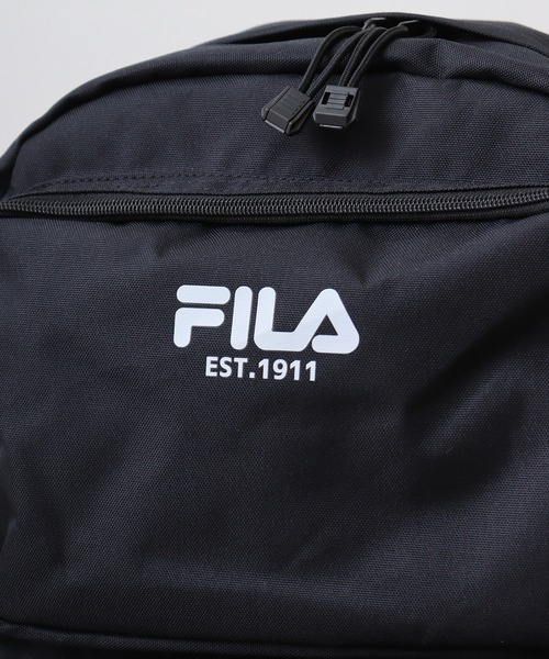 FILA（フィラ）の「ＦＩＬＡ　ダブルポケットリュック（バックパック/リュック・メンズ・ブラック×ブラック/ブラック×ホワイト/ブラック×グリーン/ブラック×レッド・FREE）」の12枚目の写真