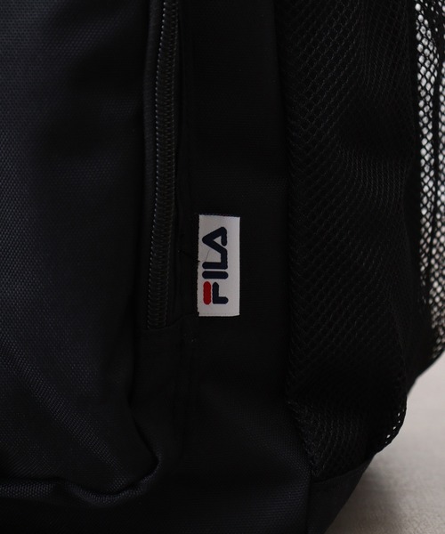 FILA（フィラ）の「ＦＩＬＡ　ダブルポケットリュック（バックパック/リュック・メンズ・ブラック×ブラック/ブラック×ホワイト/ブラック×グリーン/ブラック×レッド・FREE）」の15枚目の写真