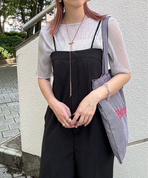 y/m by misato（イムバイミサト）の「ラメシアークルーネックトップス（Tシャツ/カットソー・レディース・ブラック/オフホワイト/ピンク・FREE）」の2枚目の写真