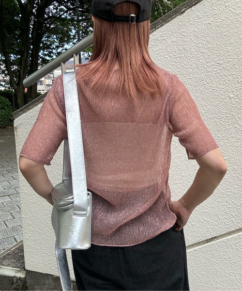 y/m by misato（イムバイミサト）の「ラメシアークルーネックトップス（Tシャツ/カットソー・レディース・ブラック/オフホワイト/ピンク・FREE）」の17枚目の写真