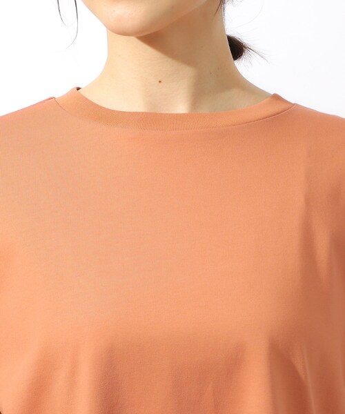 SHOO・LA・RUE（シューラルー）の「【汗ジミ防止/UV】夏も好きな色を着よう 欲ばりTシャツ（Tシャツ/カットソー・レディース・ホワイト/ブラック/グリーン/ダークオレンジ・02/03/04）」の11枚目の写真