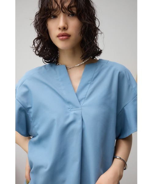 AZUL by moussy（アズールバイマウジー）の「ラッフルスリーブスキッパーブラウス（Tシャツ/カットソー・レディース・ブルー/ブラック/オフホワイト・SMALL/MEDIUM）」の4枚目の写真