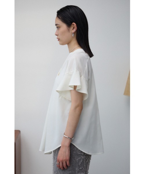 AZUL by moussy（アズールバイマウジー）の「ラッフルスリーブスキッパーブラウス（Tシャツ/カットソー・レディース・ブルー/ブラック/オフホワイト・SMALL/MEDIUM）」の19枚目の写真