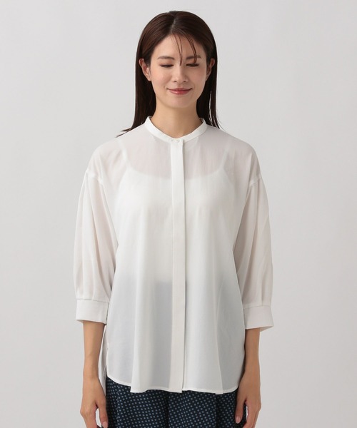 Elura（エルーラ）の「サラサラ着映え袖コンブラウス/124115（シャツ/ブラウス・レディース・ライトベージュ/オフホワイト/ネイビー・LARGE/SMALL/MEDIUM）」の21枚目の写真