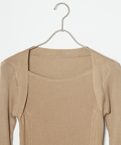 AO2(アオズ)の「Drawstring Ribbon Ribbed Tops / ドロストリボントップス(Tシャツ/カットソー・レディース・カーキ/アイボリー・FREE)」の11枚目の写真