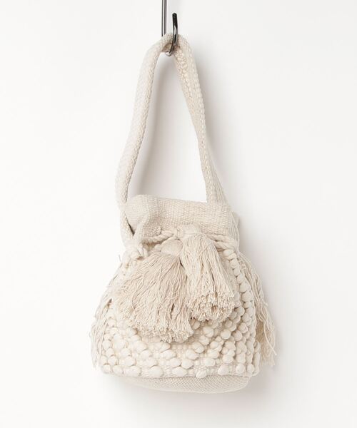 MAISON mou(メゾンムー)の「【Swaraj/スワラージ】手織りジャガード BUCKET BAG(ハンドバッグ・レディース・ブラック/ブラック系その他2/ブラック系その他/ホワイト系その他2/ベージュ・FREE)」の2枚目の写真