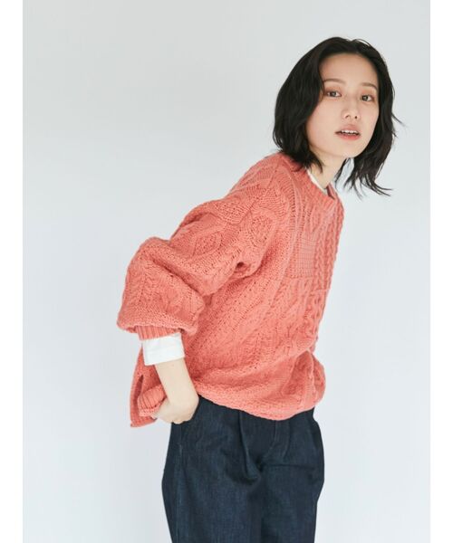 Ungrid（アングリッド）の「【WEB限定】パッチワークケーブルニット（ニット/セーター・レディース・チャコールグレー/アイボリー/サーモンピンク/グリーン/ブラウン・FREE）」の11枚目の写真