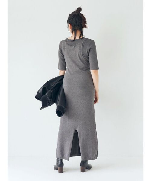 Ungrid(アングリッド)の「レイヤードニットワンピース(ワンピース・レディース・レッド/ブラック/チャコールグレー・FREE)」の6枚目の写真