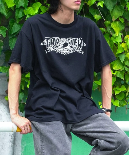 ANTIHERO SKATEBOARDS MAG BANNER S/S T-SHIRTS/スラッシャー5.6オンススタンダードフィットウイングロゴプリント半袖Tシャツ（Tシャツ/カットソー）｜THRASHER（スラッシャー）