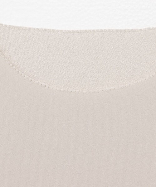 NOLLEY’S Sophi(ノーリーズソフィ)の「バックサテンジョーゼット4WAYタンク(タンクトップ・レディース・ベージュ/ブラック/オフホワイト・36/38)」の21枚目の写真