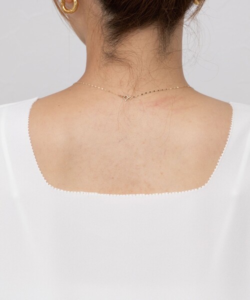 NOLLEY’S Sophi(ノーリーズソフィ)の「バックサテンジョーゼット4WAYタンク(タンクトップ・レディース・ベージュ/ブラック/オフホワイト・36/38)」の14枚目の写真