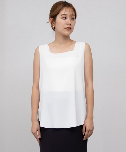 NOLLEY’S Sophi(ノーリーズソフィ)の「バックサテンジョーゼット4WAYタンク(タンクトップ・レディース・ベージュ/ブラック/オフホワイト・36/38)」の9枚目の写真