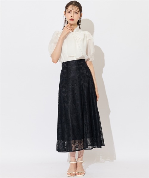 SWINGLE（スウィングル）の「【日本製】サンフラワーレース接ぎフレアスカート（スカート・レディース・ライトベージュ/ブラック・MEDIUM/SMALL）」の7枚目の写真