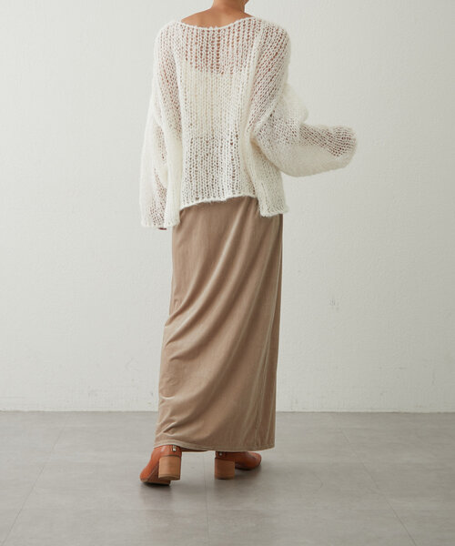 earthy(アーシー)の「シアーハンドライクオーバーニット(ニット/セーター・レディース・オフホワイト/モカ/オレンジ/ブラック・FREE)」の17枚目の写真