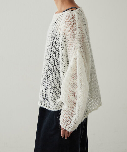 earthy(アーシー)の「シアーハンドライクオーバーニット(ニット/セーター・レディース・オフホワイト/モカ/オレンジ/ブラック・FREE)」の19枚目の写真