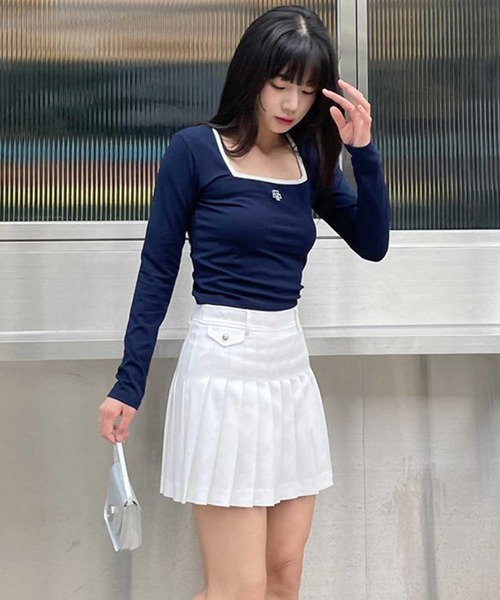 muahmuah(ムーアムーア)の「A'GEM/9 × .kom『muah muah/ムーアムーア』LOGO STITCH SQUARE NECK COLORING LONG SLEEVE/ロゴステッチ スクエアネック カラリングロングシャツ(Tシャツ/カットソー・レディース・ブラック/ホワイト/ネイビー・FREE)」の10枚目の写真