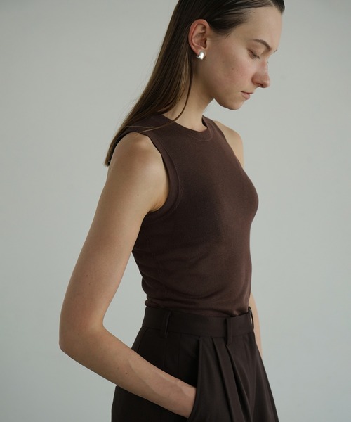 【セール】SLEEVELESS SHEER KNIT TOPS（ニット/セーター）｜CLANE（クラネ） mdprevattcaulkingandwaterproofing.com