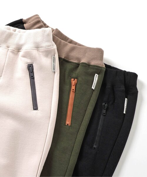Ampersand(アンパサンド)の「シュッと見えスウェットパンツ(スウェットパンツ・キッズ・チェック/ブラック/カーキ/レインボー/アイボリー/ブラウン・140/130/120/110/100/90/80)」の12枚目の写真