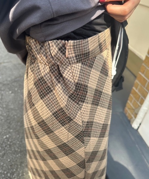 nemne store(ネンネストア)の「【keel】チェックミドルスカート(スカート・レディース・アイボリー/ベージュ・SMALL/MEDIUM)」の15枚目の写真