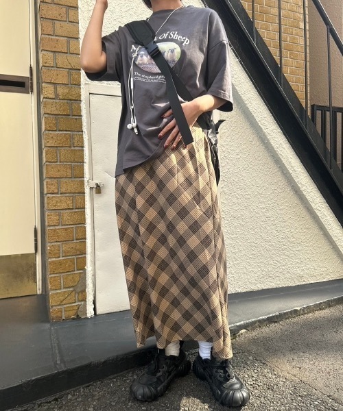nemne store(ネンネストア)の「【keel】チェックミドルスカート(スカート・レディース・アイボリー/ベージュ・SMALL/MEDIUM)」の18枚目の写真
