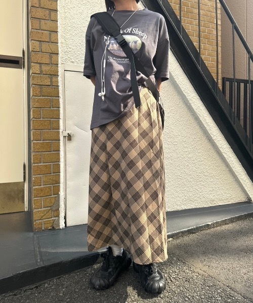 nemne store(ネンネストア)の「【keel】チェックミドルスカート(スカート・レディース・アイボリー/ベージュ・SMALL/MEDIUM)」の19枚目の写真
