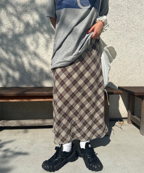 nemne store(ネンネストア)の「【keel】チェックミドルスカート(スカート・レディース・アイボリー/ベージュ・SMALL/MEDIUM)」の10枚目の写真