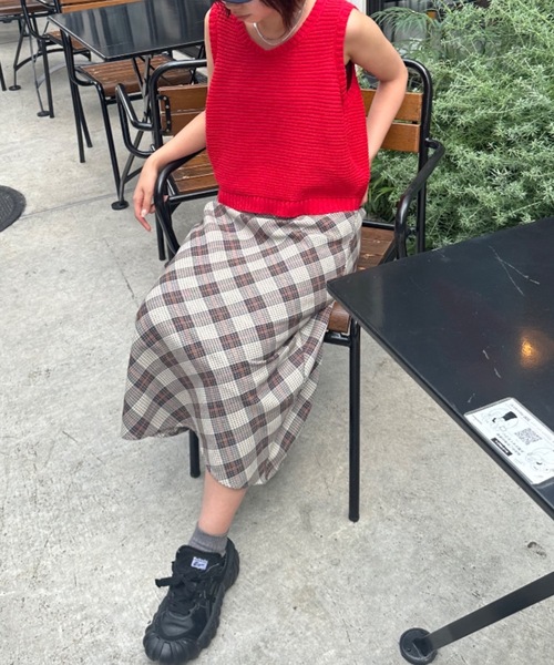 nemne store(ネンネストア)の「【keel】チェックミドルスカート(スカート・レディース・アイボリー/ベージュ・SMALL/MEDIUM)」の4枚目の写真