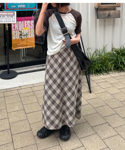nemne store(ネンネストア)の「【keel】チェックミドルスカート(スカート・レディース・アイボリー/ベージュ・SMALL/MEDIUM)」の8枚目の写真