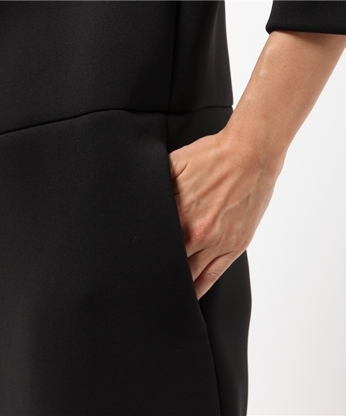 ESTNATION（エストネーション）の「ESTNATION ジャージーワンピース（ワンピース・レディース・ブラック/ブルー/ゴールド・38/36）」の7枚目の写真