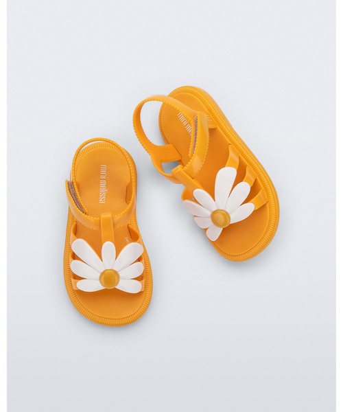 melissa(メリッサ)の「MINI MELISSA HIP BLOOMY BB(サンダル・キッズ・ブラウン/グリーン/ピンク/ブラック/ベビーピンク/ブルー/イエロー・24/27/30/25-26/28-29/22-23)」の5枚目の写真