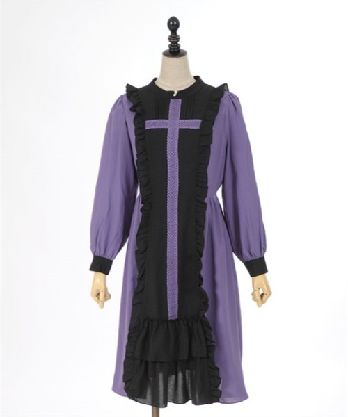 美品✨フォクシー プリンセスシェイプ フレアワンピース アンティークローズ 40 美品✨フォクシー プリンセスシェイプ フレアワンピース