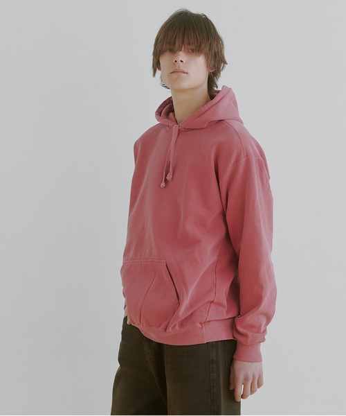 COLIN(コリン)の「COLIN:GARMENT DYE SWEAT PARKA(パーカー・メンズ・レッド/ブルー/チャコールグレー・L/M)」の21枚目の写真