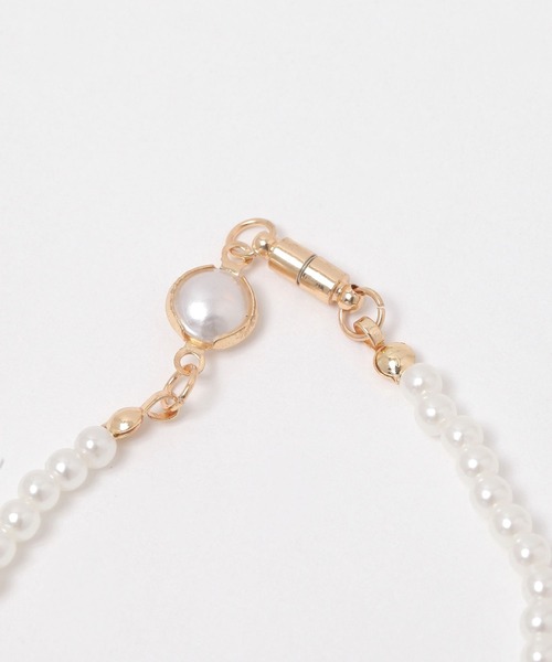 FOREVER 21（フォーエバー トゥエンティーワン）の「パールネックレス（ネックレス・レディース・ゴールド・FREE）」の3枚目の写真